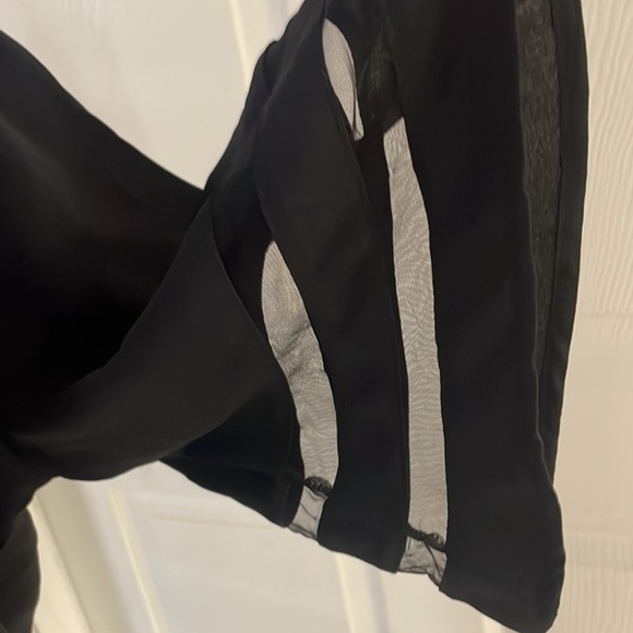 Tunic style little black dress xl 3/4 bell sleeve causal great for everyday. - Picture 3 of 5